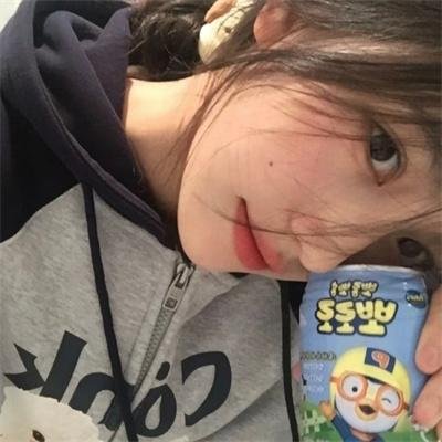 蜡笔小新:小白的屁屁炸弹